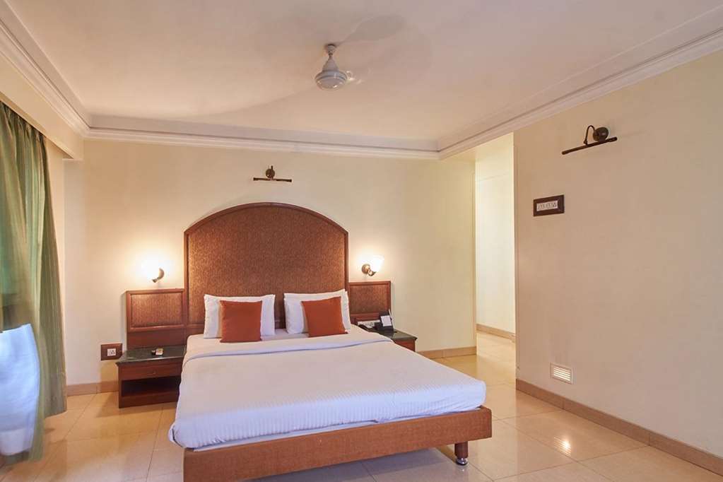 Hotel Srimaan Pune Habitación foto
