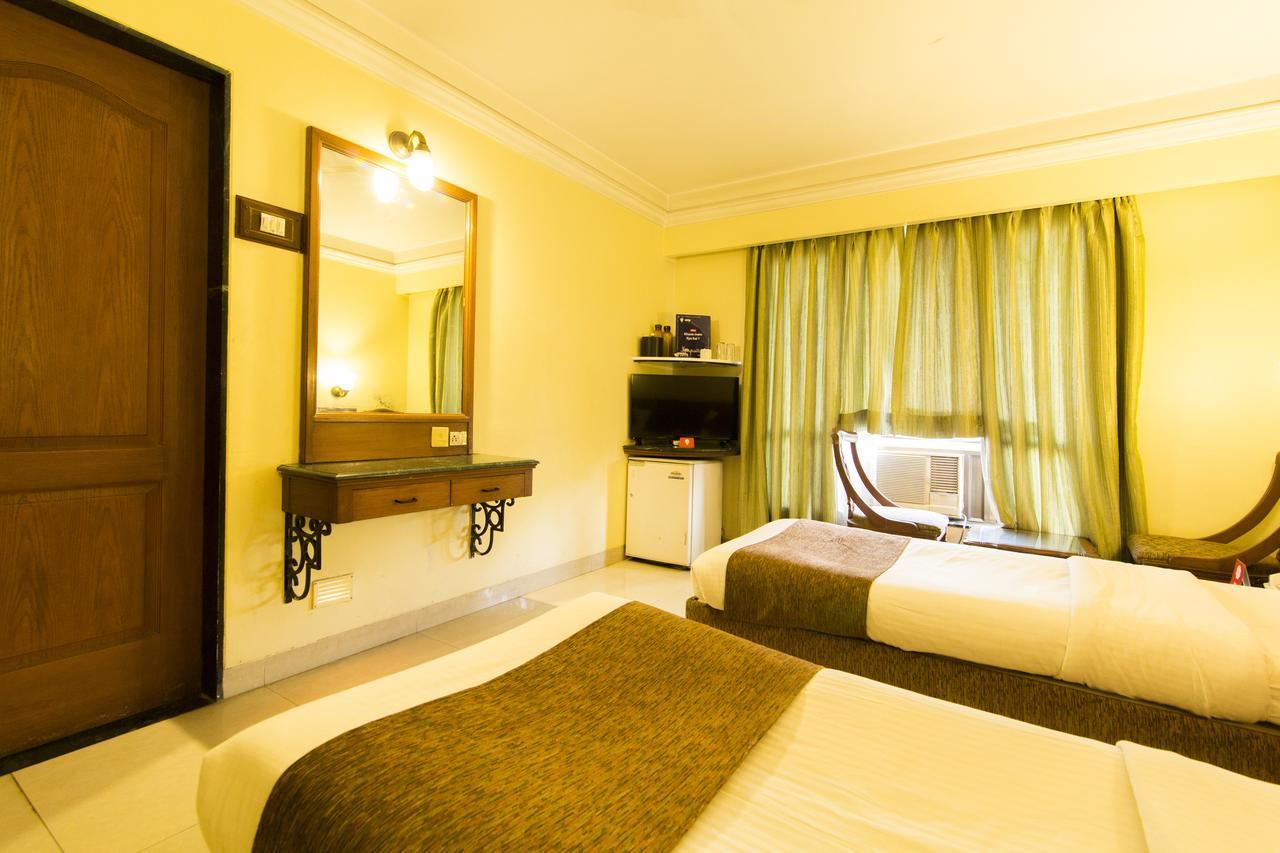 Hotel Srimaan Pune Exterior foto